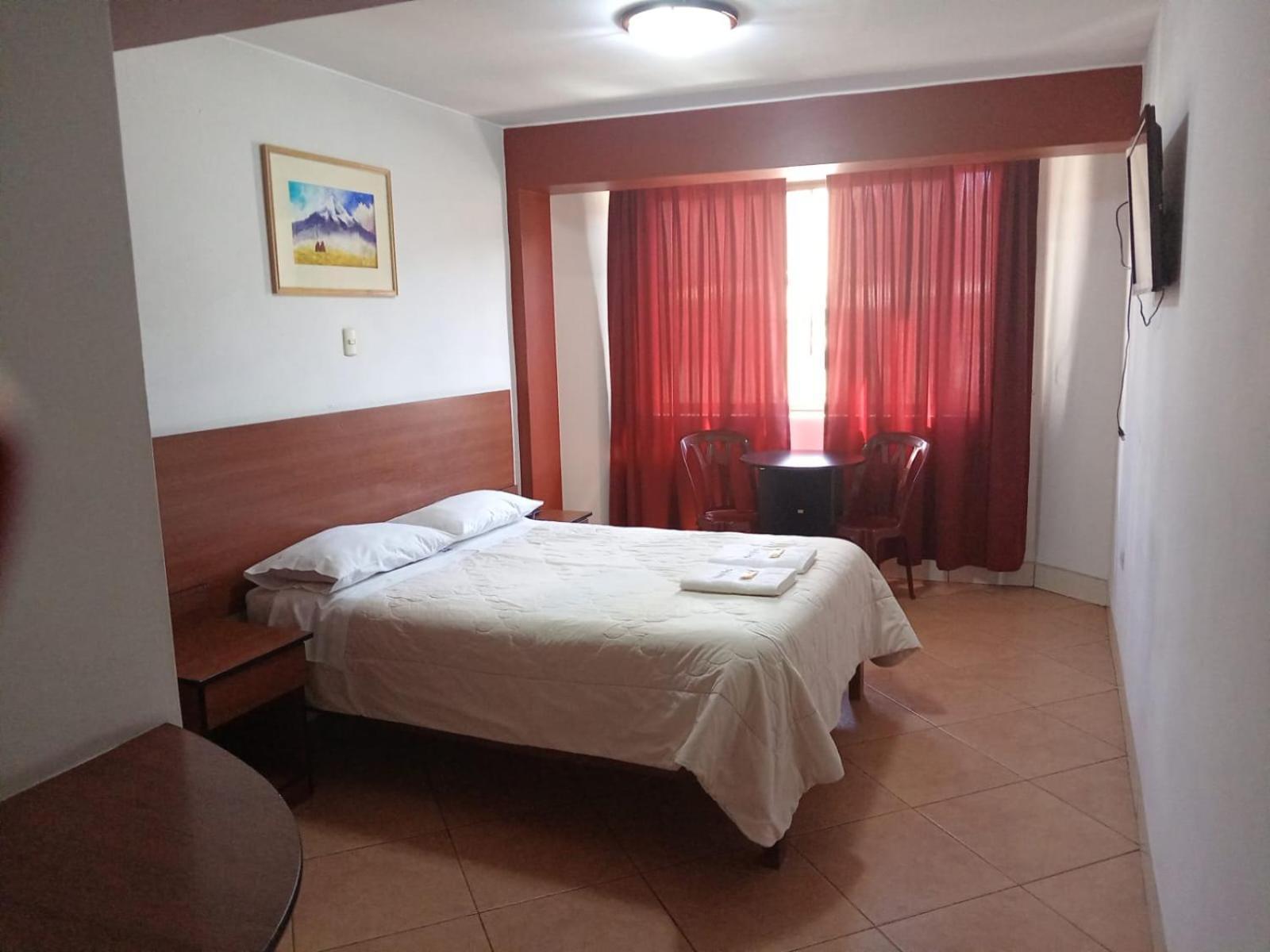 Hostal Bond Huaraz  Exterior foto